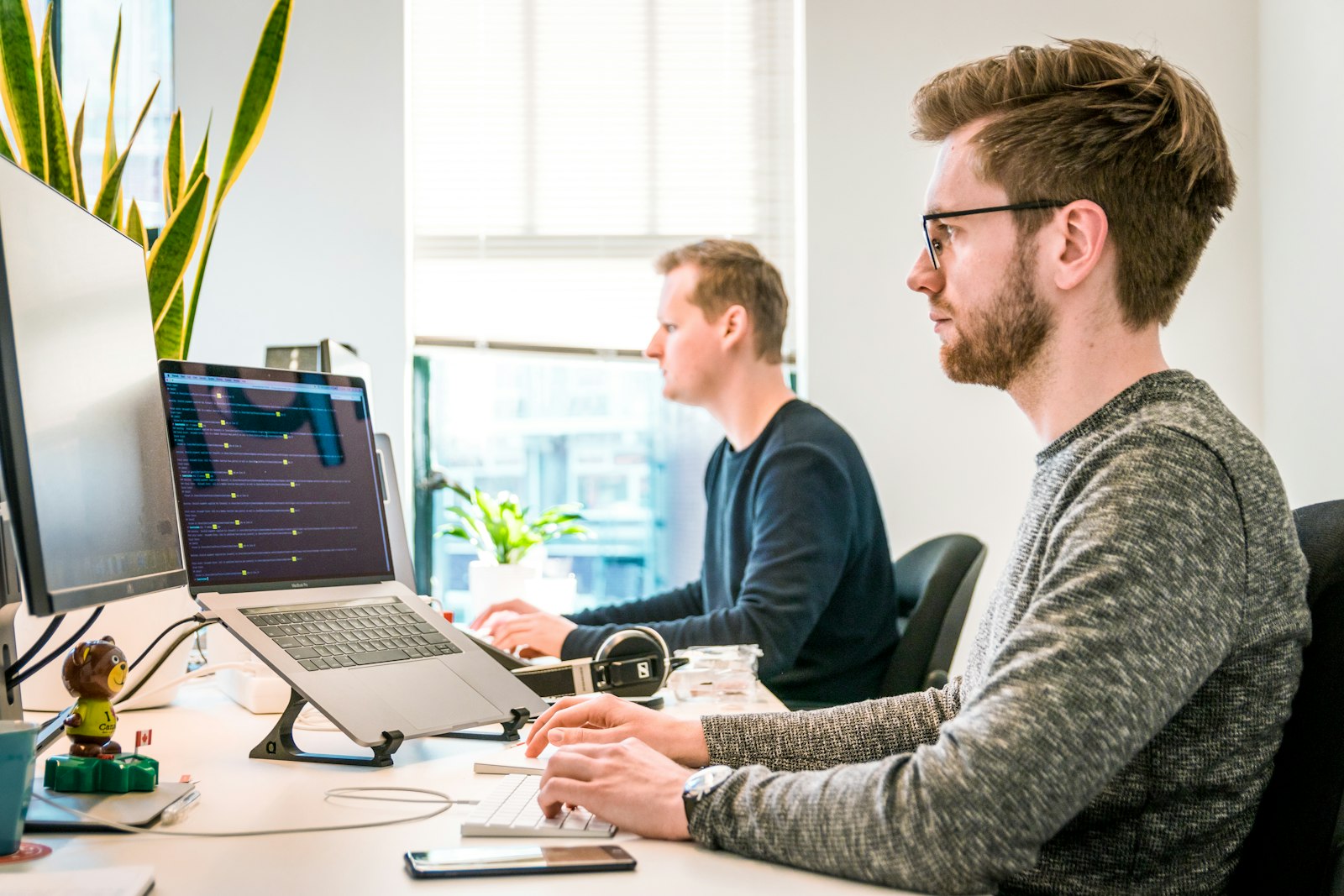 Custom WordPress Plugin vs SaaS: Which Is Right for Your Product?
